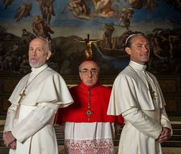 image-https://media.senscritique.com/media/000019292012/0/the_new_pope.jpg