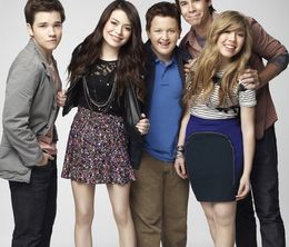 image-https://media.senscritique.com/media/000019299417/0/icarly.jpg