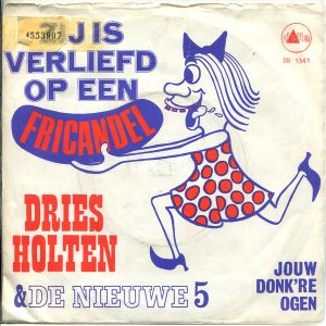 Zij is verliefd op een fricandel / Jouw donk're ogen (Single)