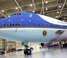 image-https://media.senscritique.com/media/000019340947/0/9_11_a_bord_d_air_force_one.jpg