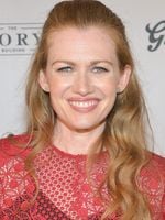 Next photo of Mireille Enos