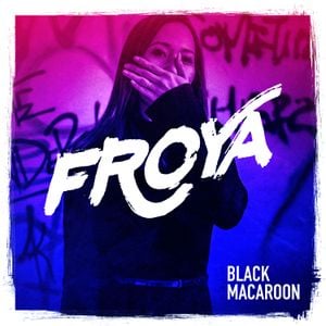 Black Macaroon (Single)