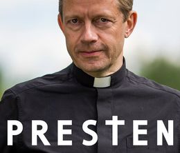 image-https://media.senscritique.com/media/000019533306/0/priest.jpg