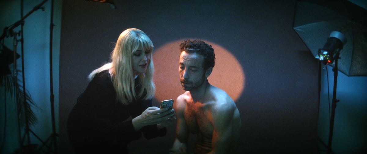 L'homme Qui A Vendu Sa Peau Critique L'Homme qui a vendu sa peau - Film (2020) - SensCritique