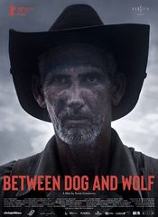 Affiche Entre perro y lobo