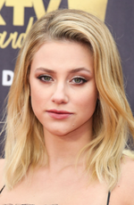 Photo Lili Reinhart
