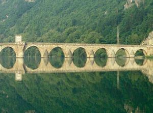 Un pont sur la Drina