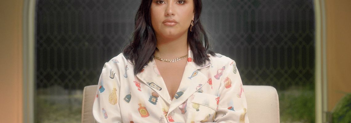 Cover Demi Lovato: Dancing With The Devil