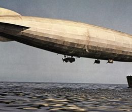 image-https://media.senscritique.com/media/000019962939/0/zeppelin.jpg