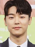 Kang Min-Hyuk