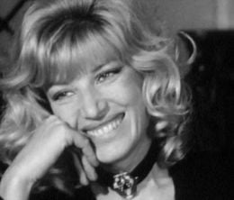 image-https://media.senscritique.com/media/000020001292/0/monica_vitti_une_etoile_dans_la_nuit.jpg