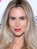 Anna Hutchison