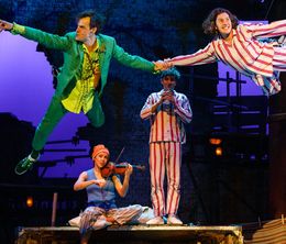 image-https://media.senscritique.com/media/000020085269/0/national_theatre_live_peter_pan.jpg