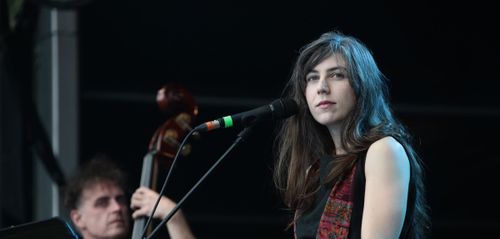 Cover Julia Holter