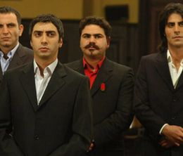 image-https://media.senscritique.com/media/000020136079/0/valley_of_the_wolves.jpg