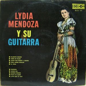 Lydia Mendoza y su guitarra