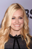 Photo Beth Behrs