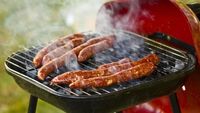 Merguez, chipolatas : à vos grills et périls