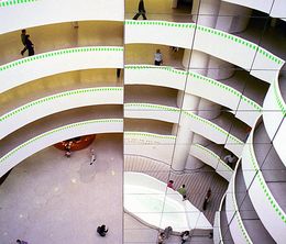 image-https://media.senscritique.com/media/000020292738/0/buren_et_le_guggenheim.jpg