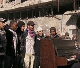 image-https://media.senscritique.com/media/000020303039/0/little_palestine_journal_d_un_siege.jpg