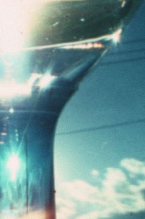 A Film That Uses a Cheap Wine Glass to Consider Light