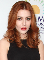 Elena Satine