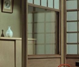 image-https://media.senscritique.com/media/000020344409/0/conversations_sur_ozu.jpg