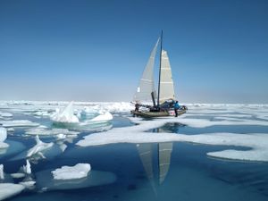 La Voie arctique - Trois hommes à travers les glaces