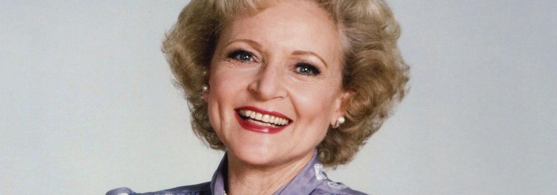 Cover Betty White: First Lady of Television