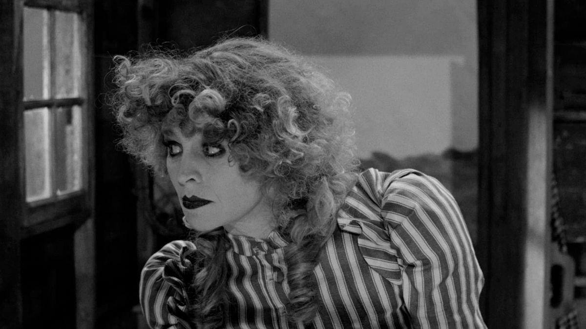 The Gold Diggers Film (1983) SensCritique The Gold Diggers Film (1983) SensCritique