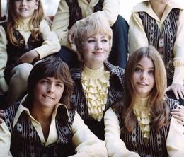 image-https://media.senscritique.com/media/000020717019/0/the_partridge_family.jpg