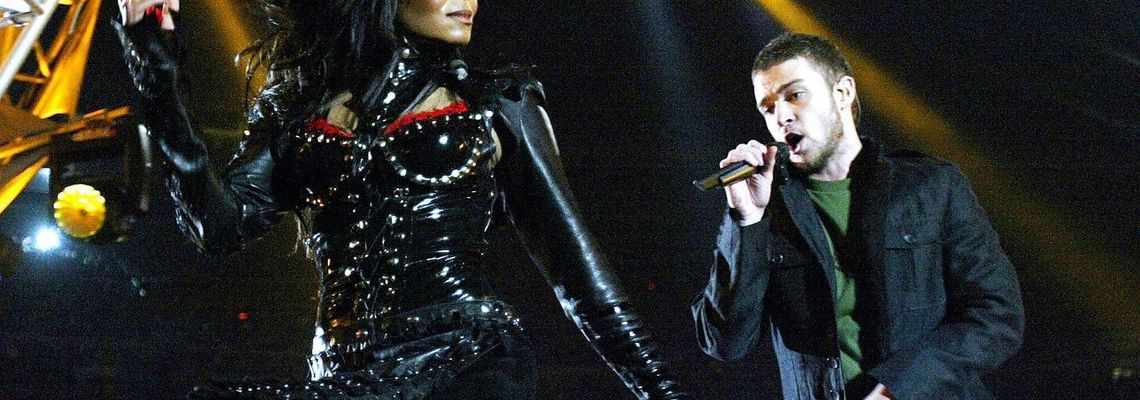 Cover Janet Jackson - Avant et après le scandale du “Nipplegate"