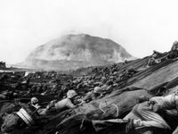 Iwo Jima: Fight to the Death