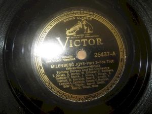 Milenberg Joys (Single)