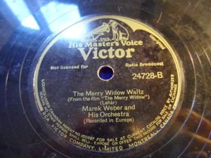 Villa / The Merry Widow Waltz (Single)