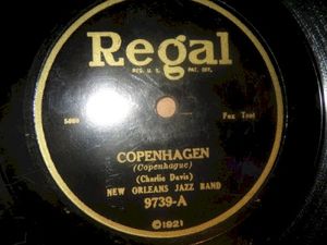 Copenhagen / How Come You Do Me Like You Do (Single)