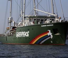 image-https://media.senscritique.com/media/000020868033/0/le_rainbow_warrior.jpg