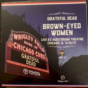 Brown-Eyed Women (Live At Auditorium Theatre, Chicago, IL 5/13/77) / Cumberland Blues (Live At Auditorium Theatre, Chicago, IL 1