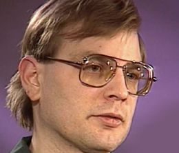 image-https://media.senscritique.com/media/000020925250/0/le_proces_de_jeffrey_dahmer.jpg