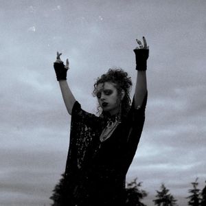 6 (EP)