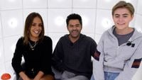 Jamel Debbouze, Alice Belaïdi & Simon Faliu