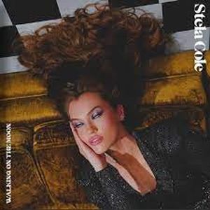 Walking on the Moon (Single)