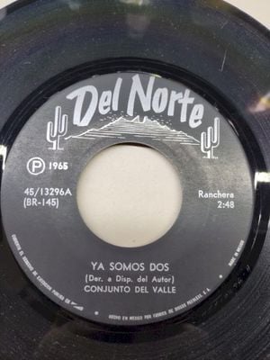 Ya somos dos / Desde que te conoci (Single)