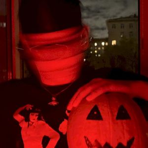 HALLOWEEN (Single)