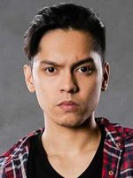 Carlo Aquino