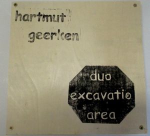 Duo Excavatio Area