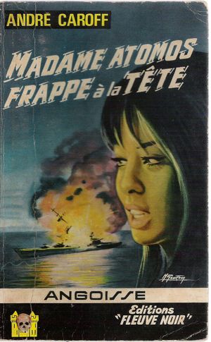 Madame Atomos frappe à la tête