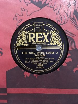 The Girl Who Loves a Soldier / On the Outside Looking In (Single)