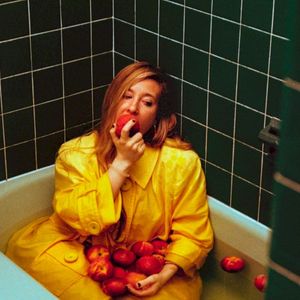 peaches in the bathtub (Single)