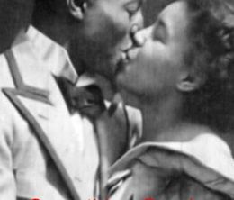 image-https://media.senscritique.com/media/000021734290/0/something_good_negro_kiss.jpg